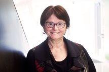 Maryse St-Onge, directrice de la réadaptation  et des affaires multidisciplinaires et codirectrice 