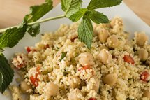 Salade de couscous aux pois chiches, citron et cumin 