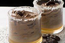 Verrine de choco-caramel à la fleur de sel